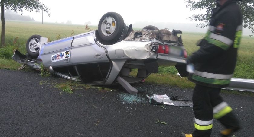 Mitsubishi dachowało w miejscowości Wolęcin. Rozbił auto wyścigowe znajomego