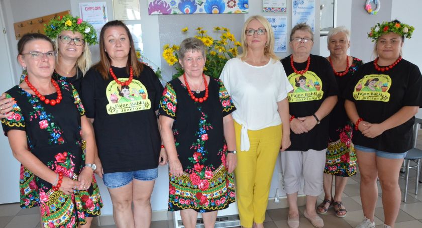 KGW Fajne Babki z Józefowa podsumowały projekt Tradycja łączy pokolenia [ZDJĘCIA]
