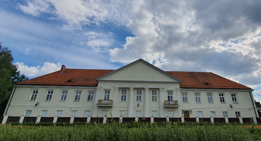 Zmiany personalne w Diecezji Włocławskiej. Jakie decyzje podjął Biskup Włocławski w sierpniu?