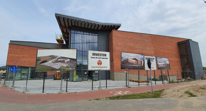 Nowoczesne Centrum Kultury w Brześciu Kujawskim coraz bliżej. Zobaczcie jak już wygląda [ZDJĘCIA]
