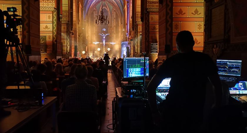Koncert z okazji 100 rocznicy urodzin św. Jana Pawła II w katedrze we Włocławku [ZDJĘCIA, VIDEO]