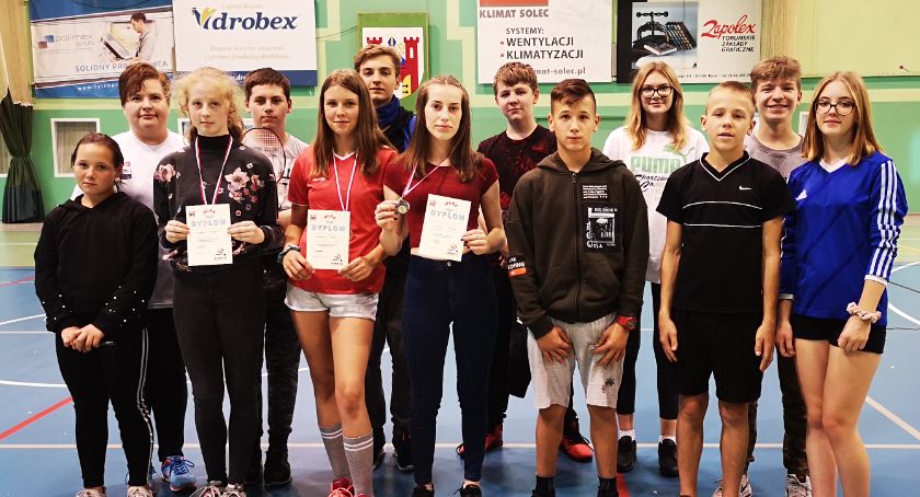Mistrzostwa Młodzików w Badmintonie w Solcu Kujawskim. UKS START SMÓLNIK z medalami