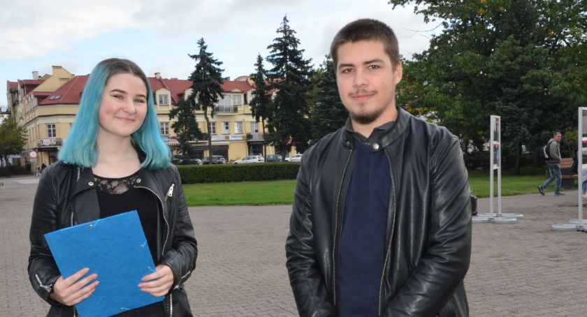 Czarny Tydzień w szkołach we Włocławku ? Protest Młodych Nowoczesnych 