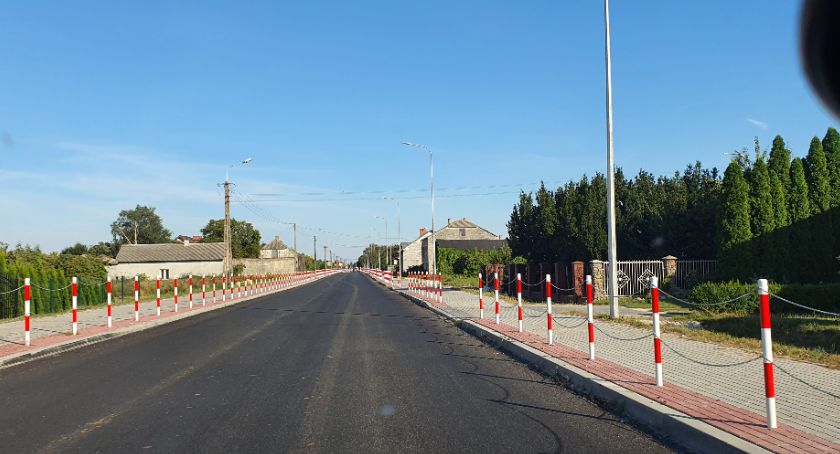 Wyremontują drogi wojewódzkie 265, odcinki dróg 269, 270 i ścieżkę rowerową w Chodczu 