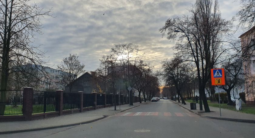 Do 30 na godzinę w centrum Włocławka. Od jutra nowe ograniczenia prędkości TEMPO 30