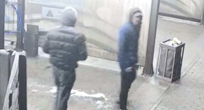 Policja z Włocławka szuka tych osób. Włamania na myjniach w powiecie włocławskim [ZDJĘCIA, VIDEO]