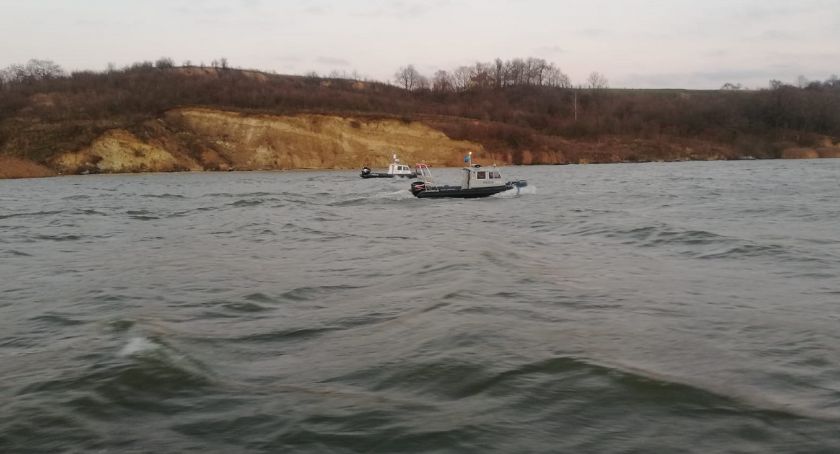 Z Wisły wyłowiono zwłoki mężczyzny. To ciało 55-letniego rybaka z powiatu włocławskiego