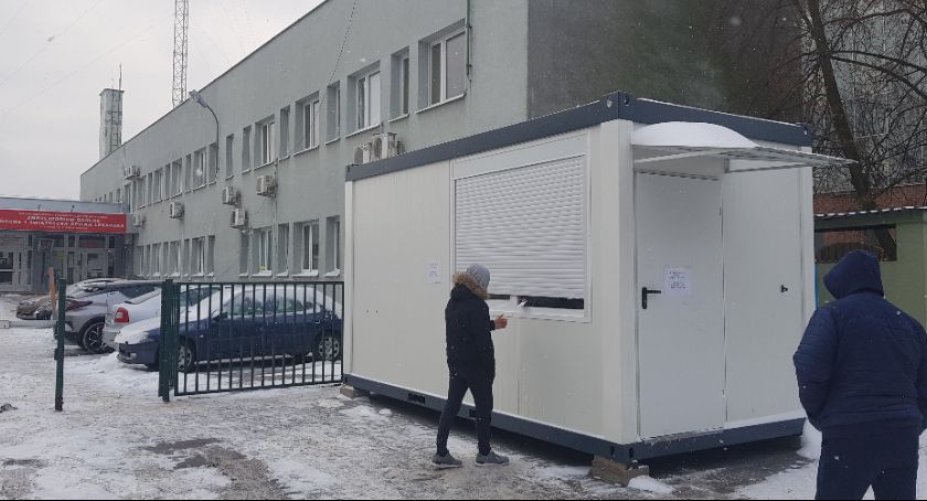 Koronawirus Włocławek: Coraz więcej zakażonych. Jaka sytuacja w powiatach ? Coraz mniej wolnych respiratorów