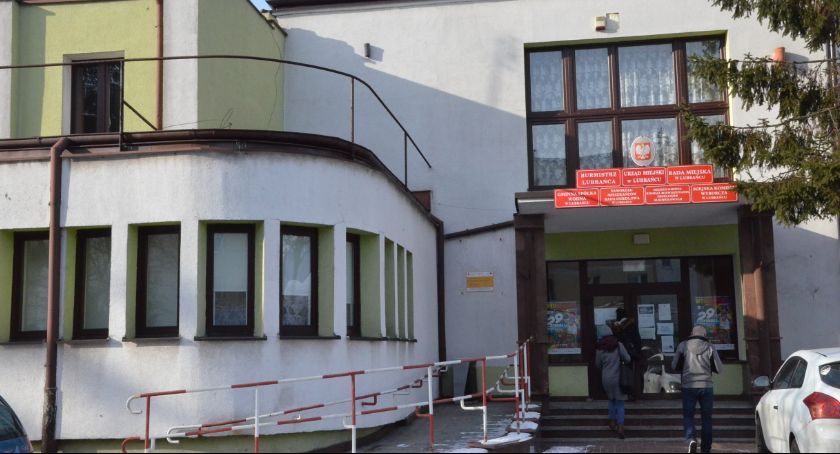 Co z parkingiem w Lubrańcu ? Rada Powiatu we Włocławku  podjęła uchwałę
