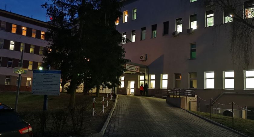 Koronawirus: Oddział covidowy we Włocławku już działa. Ile miejsc wolnych pozostało ?