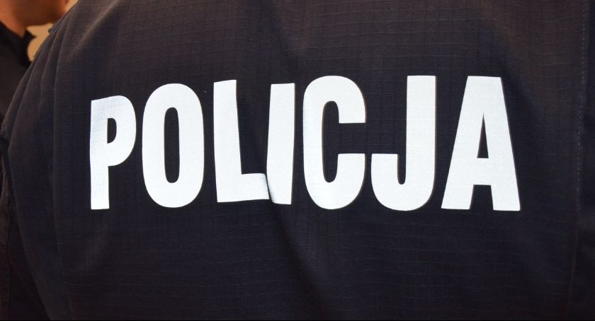 Gmina Izbica Kujawska: Zaatakował policjantów nożem kuchennym 