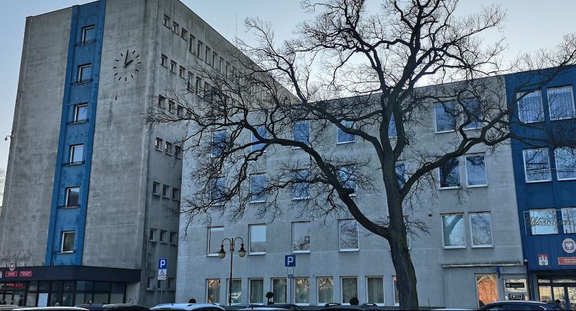 Praca we Włocławku. Urząd Miasta szuka pracownika. Jakie kryteria?