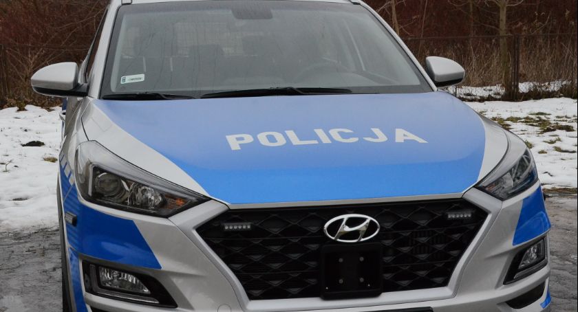 Wypadek na skrzyżowaniu we Włocławku. 4 osoby trafiły do szpitala