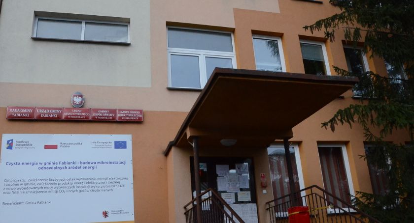 Konkursy na dyrektorów szkół w Fabiankach i Szpetalu Górnym