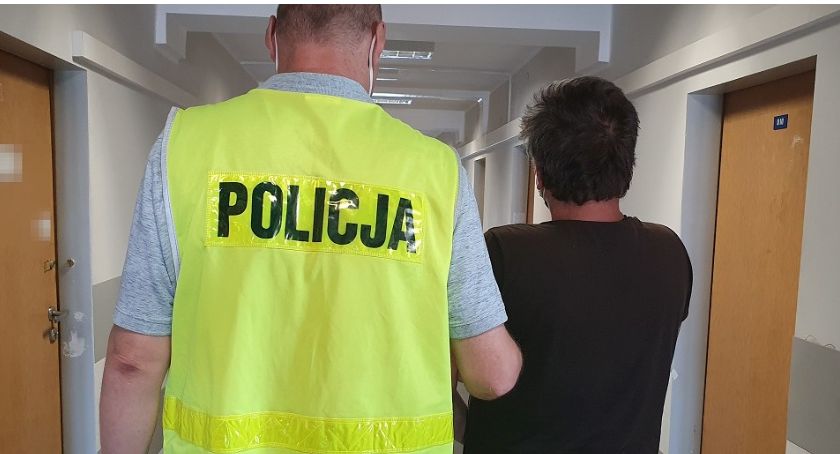Alarm bombowy na terenie Gminy Kowal. 37-latek mieszkaniec gminy oświadczył że jest pirotechnikiem