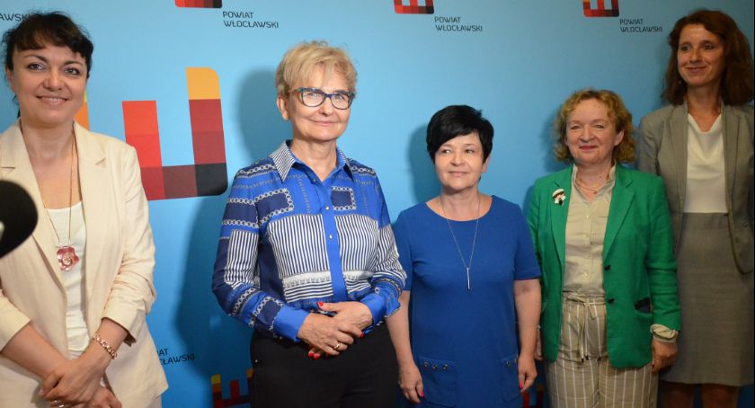 Przekształcą PUP w Centra Wspierania Zatrudnienia. Wiceminister Iwona Michałek z wizytą we Włocławku