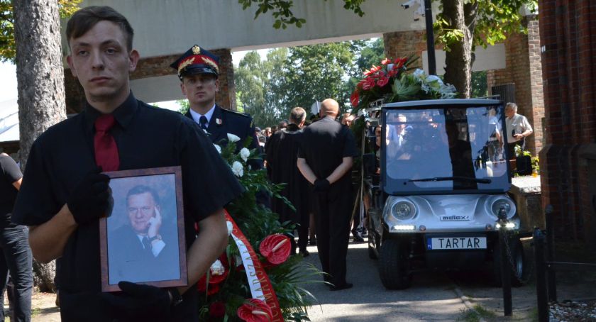 Pogrzeb Ryszarda Jarzembowskiego  na Cmentarzu Komunalnym we Włocławku