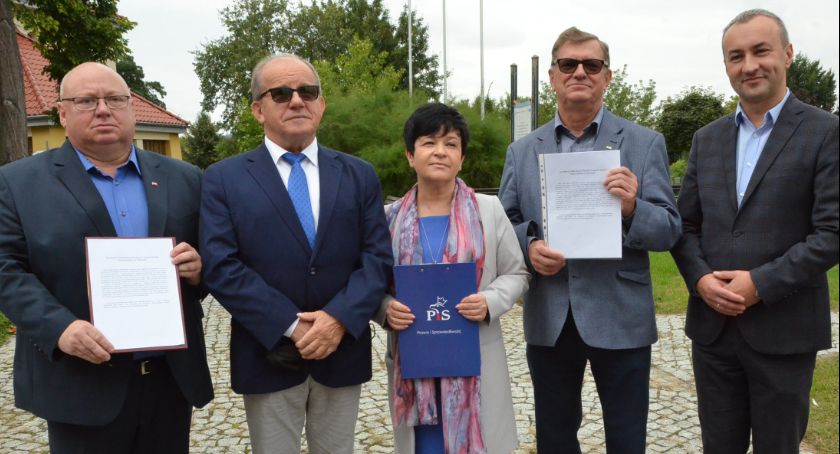 Szpital we Włocławku. PiS apeluje: Czas najwyższy zjednoczyć siły. Co na to Rada Miasta Włocławek ?