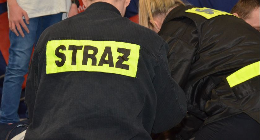 Dachowanie w Boniewie. 25 latek miał ponad 1,8 promila