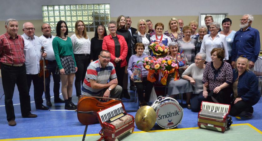 Gmina Włocławek: Podziękowania  za pracę artystyczną w Zespole Folklorystycznym Smólnik
