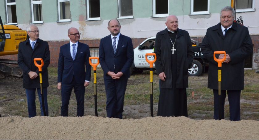 Włocławek: Rozpoczęła się rozbudowa szpitala [ZDJĘCIA]