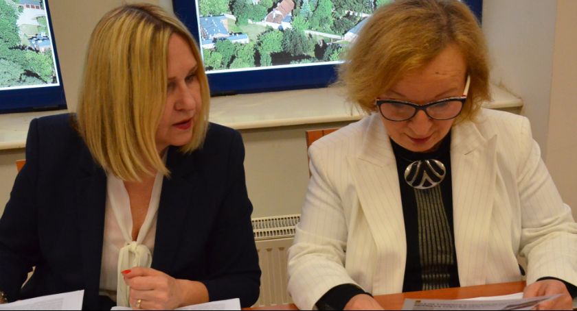 Włocławek: Wraca temat jak bumerang, brak apteki czynnej całą dobę we Włocławku