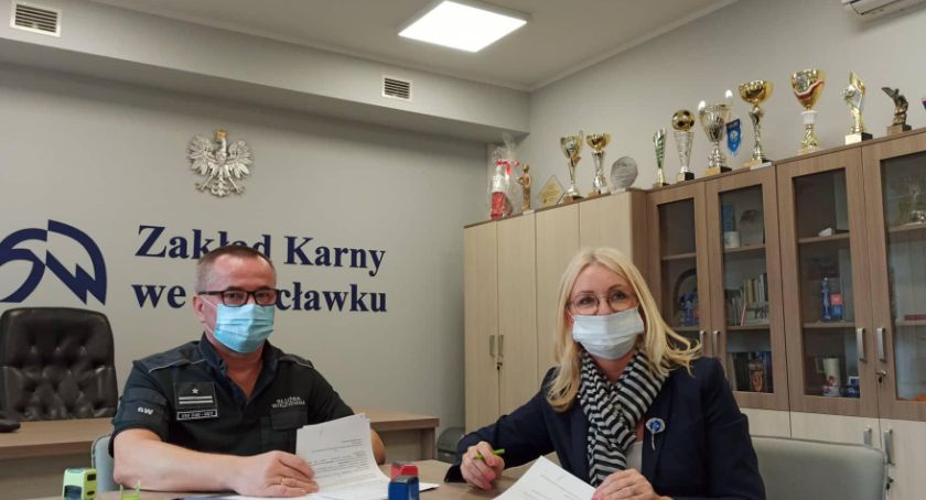 Zlikwidują dzikie wysypiska śmieci na terenie Gminy Włocławek. Sprzątać będą skazani