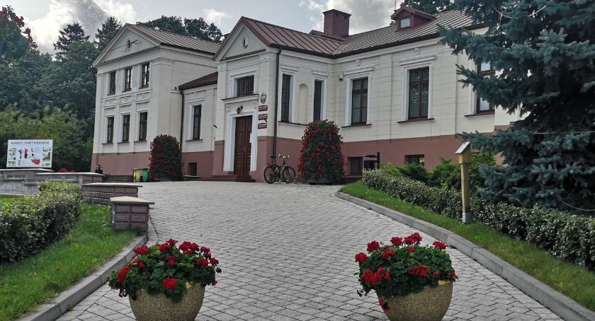 Wielomilionowa inwestycja w Baruchowie. Powstanie Wielopokoleniowe Centrum Aktywności Rodzinnej