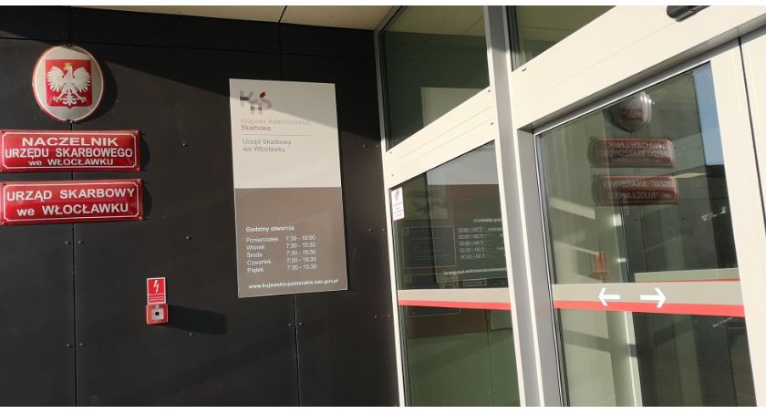 Praca w Urzędzie Skarbowym we Włocławku. Jak ją dostać i na czym polega?