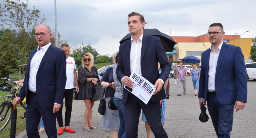 Protest przeciwko lex TVN we Włocławku. Na Plac Wolności przyjdą obrońcy stacji