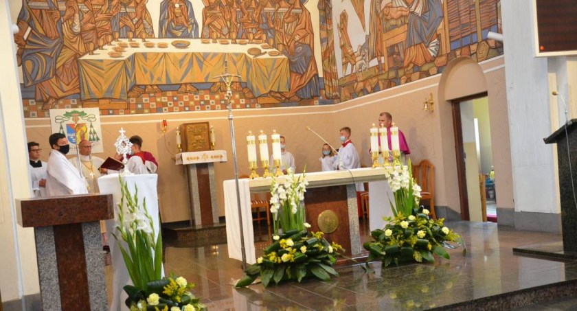 Kolęda 2022 w parafii w Kruszynie. Plan wizyty duszpasterskiej