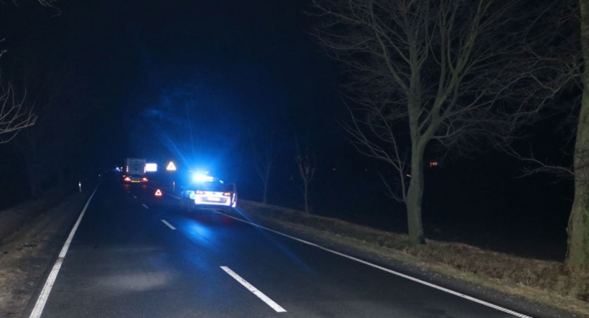 Tragiczny wypadek w Zakrzewie. Pieszy zginął na miejscu