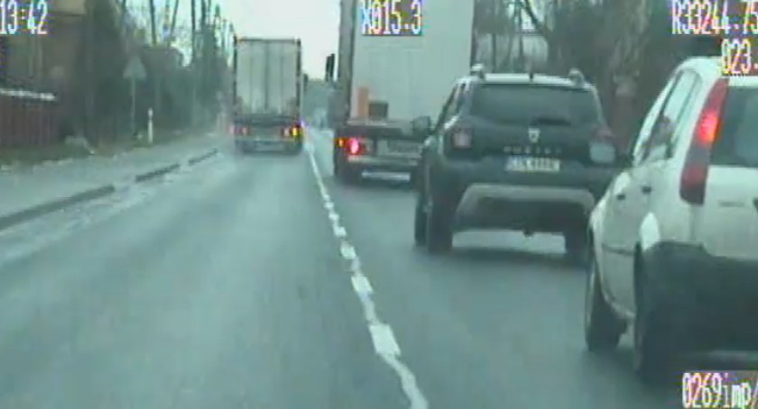 Ciężarówka wyprzedzała na pasach. Pościg grupy SPEED w regionie [VIDEO]