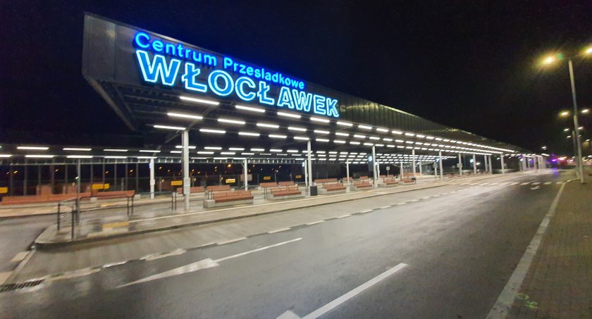 Wdrożą System Zarządzania Węzłem Przesiadkowym we Włocławku. Będzie też System Informacji Pasażerskiej i Monitoringu