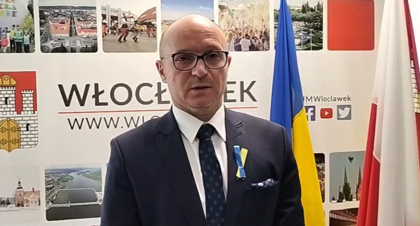Prezydent Włocławka wskazał miejsca zbiórek na rzecz Ukrainy. Będzie też można dokonać wpłaty