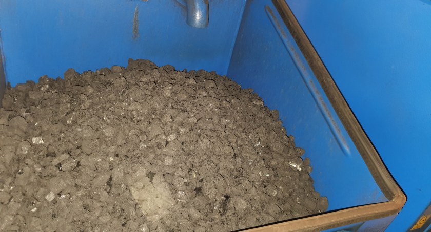 Ceny węgla i ekogroszku zwalają z nóg. Tyle płacą mieszkańcy Włocławka i okolic