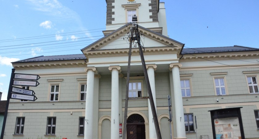 Brześć Kujawski: Ogłoszono postępowanie na świadczenie usług społecznych