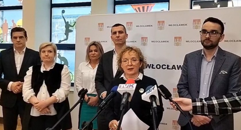 Lista na mieszkania przy ulicy Celulozowej we Włocławku. Domicela Kopaczewska wyjaśnia