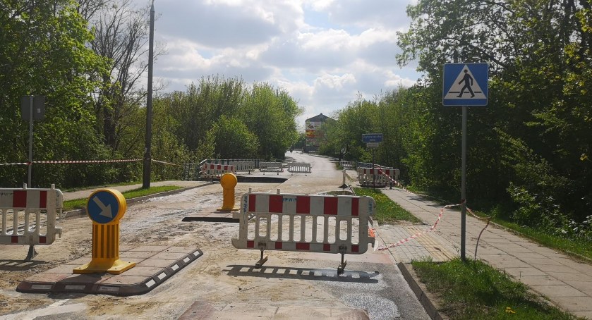Zawalił się most na Zgłowiączce. MPWiK prosi o nie używanie urządzeń AGD wymagających wody