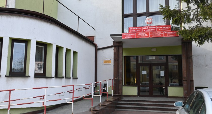 Planujesz wymianę pieca czy okien? W Lubrańcu działa punkt konsultacyjny programu Czyste Powietrze