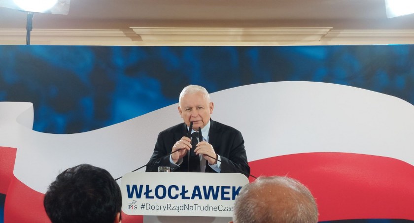 Jarosław Kaczyński we  Włocławku. PIS stawia na zrównoważony rozwój 