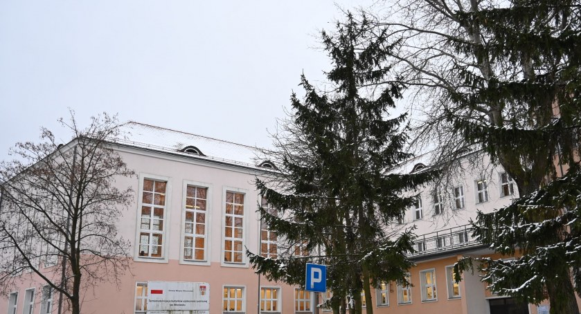 Zespół Szkół Chemicznych we Włocławku będzie świętował 75 lecie