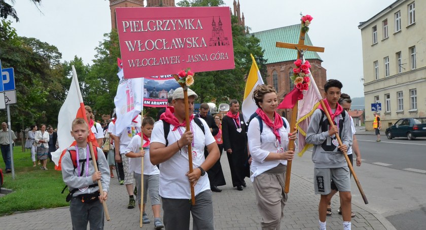 Pielgrzymka Diecezji Włocławskiej na Jasną Górę. Biskup włocławski zaprasza do pielgrzymowania [VIDEO]