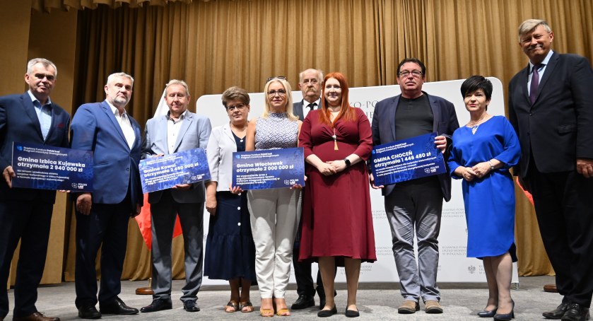 Samorządowcy  dawnych terenów popegerowskich otrzymali promesy