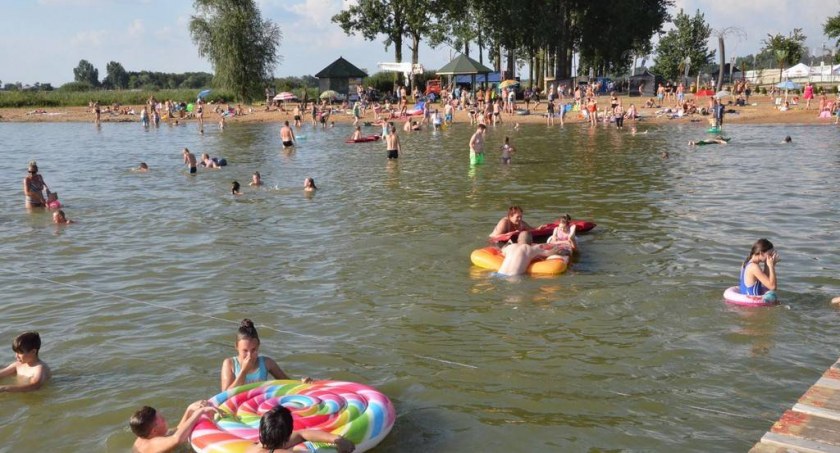 Komunikat w sprawie kąpieliska Plaża Choceń na jeziorze Borzymowskim w Choceniu