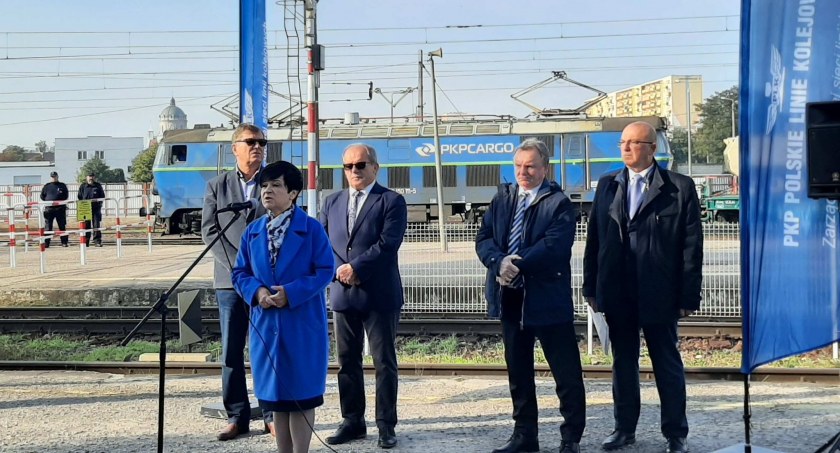Perony i przejście podziemne przy dworcu zostaną zmodernizowane. Będą dodatkowe windy