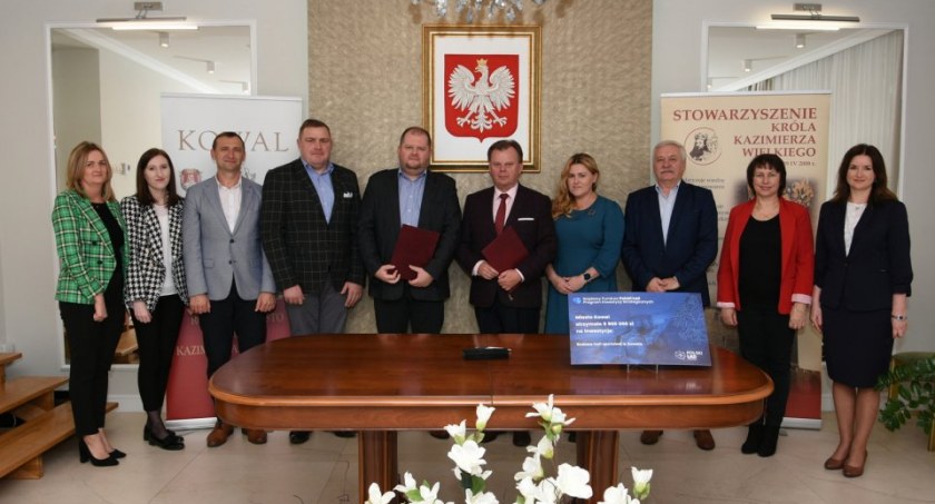 Wybudują halę sportową w Kowalu. Umowa podpisana