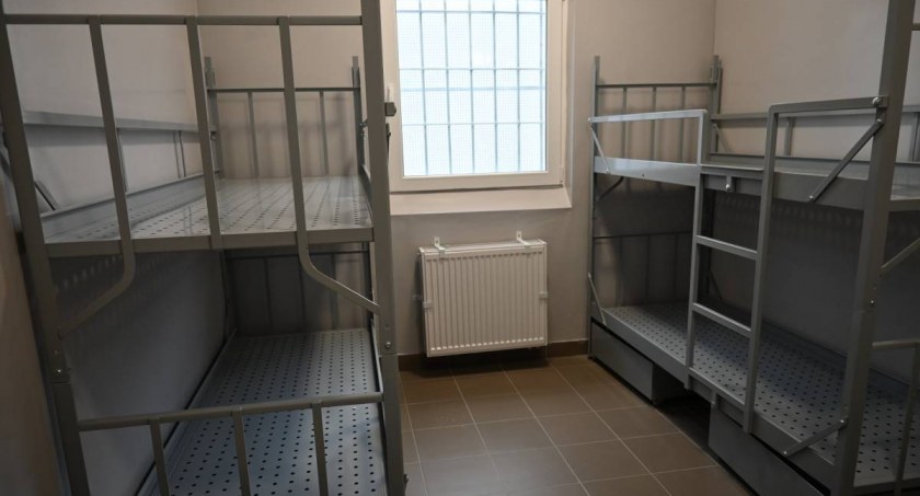 Zostań funkcjonariuszem Służby Więziennej we Włocławku. Szukają pracowników