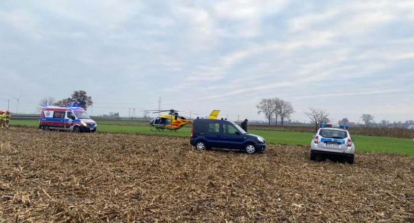 Wypadek przy wycince drzew w regionie. Śmigłowiec ratunkowy w akcji