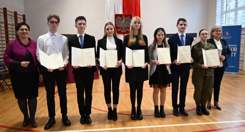 Włocławek: Wręczenie stypendiów  Prezesa Rady Ministrów